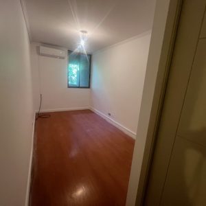 Arriendo espectacular duplex  con patio y piscina privada, Vitacura full